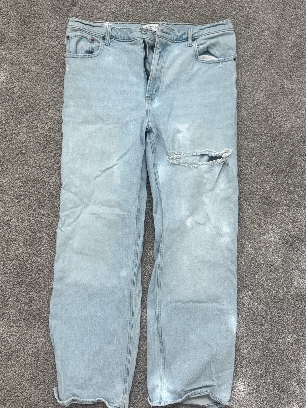 Abercrombie & Fitch Light Blue Women's Straight-Leg Jeans
